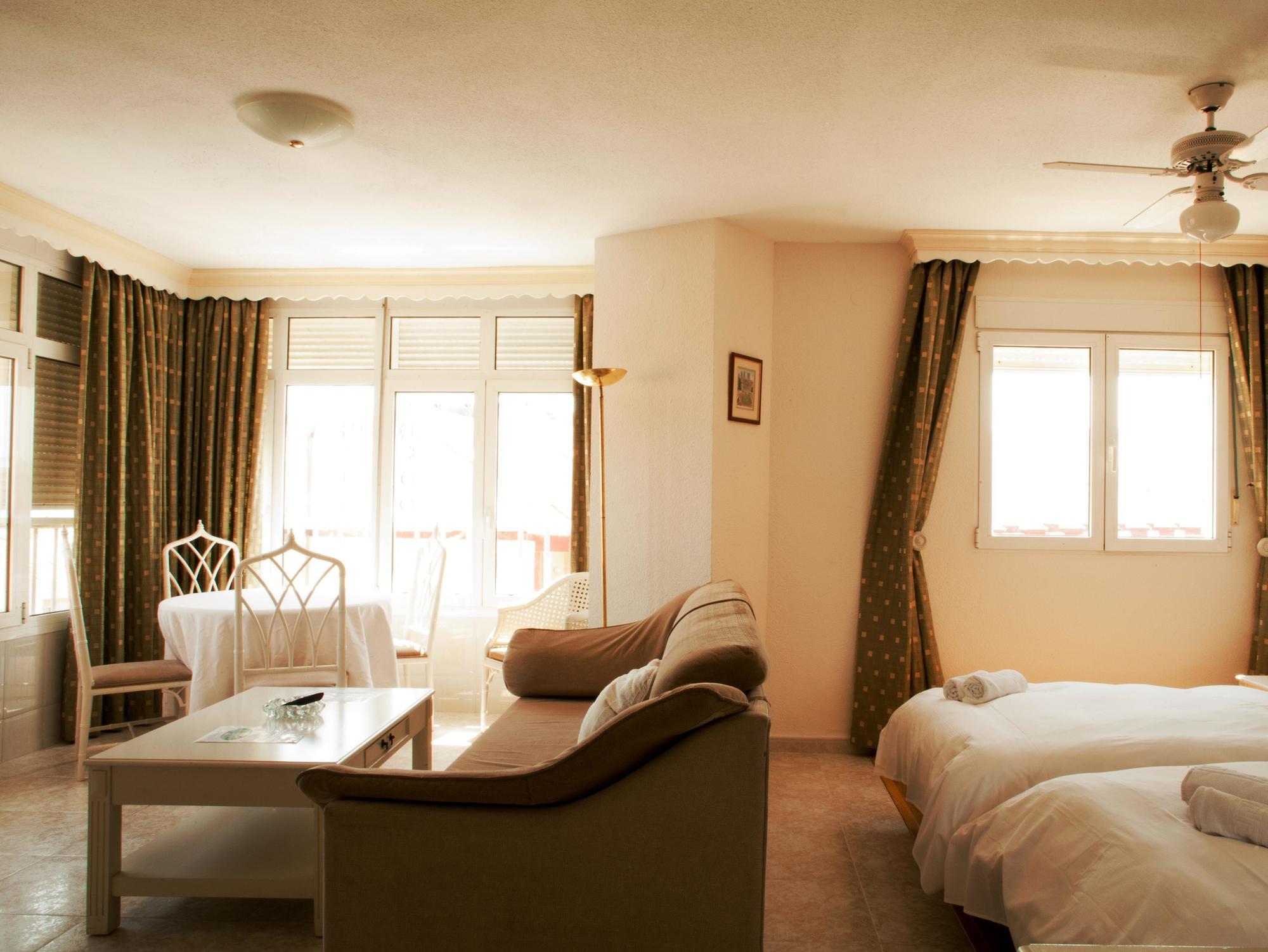 Palm Beach Club Apartamentos Carihuela Torremolinos Ngoại thất bức ảnh